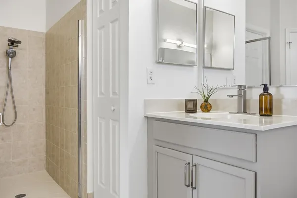 $990,000 | 19430 Stonebrook Street, Weston, FL 33332