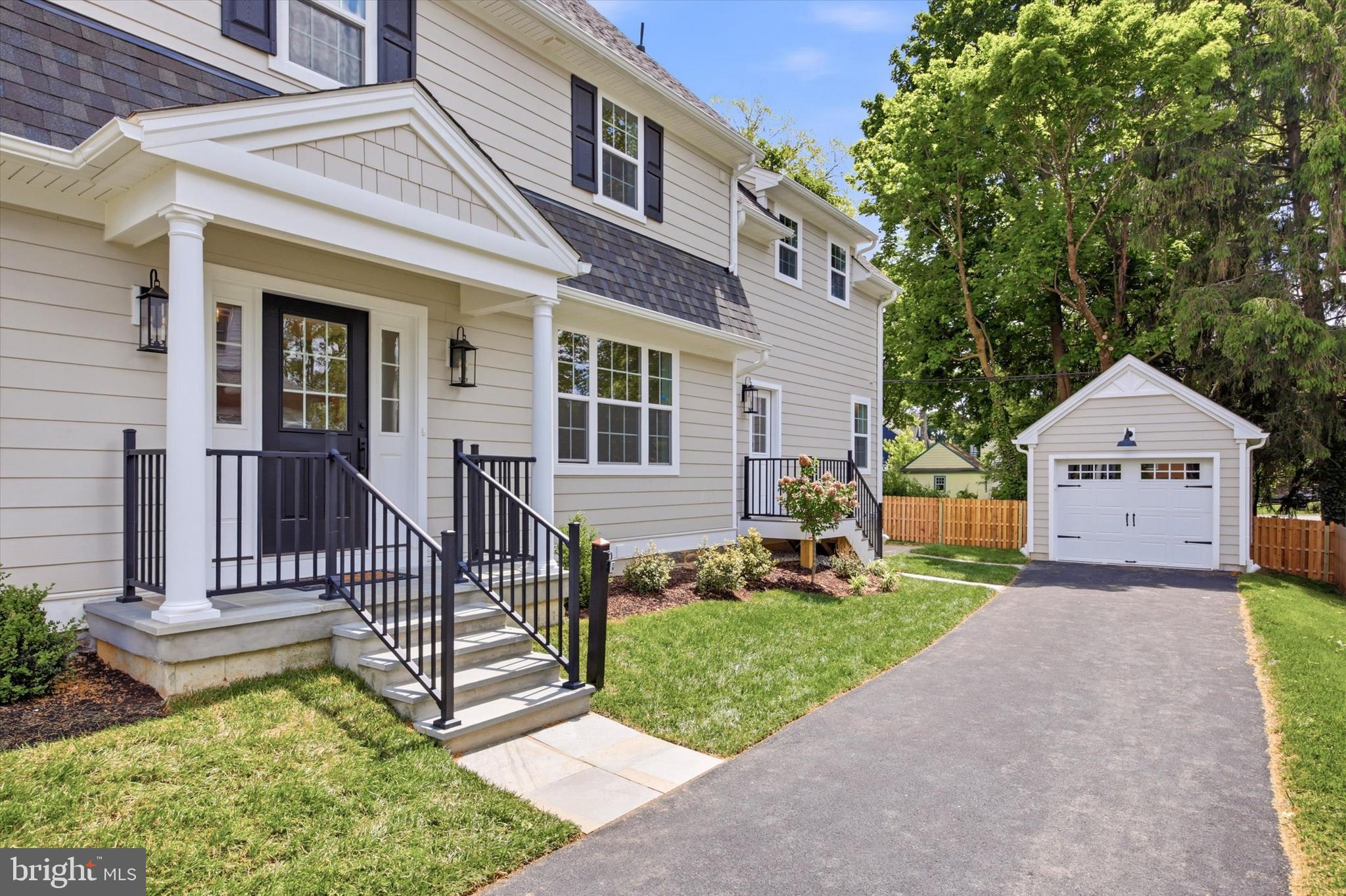 111 St Pauls Road Ardmore, PA 19003 - Photo 3 of 42