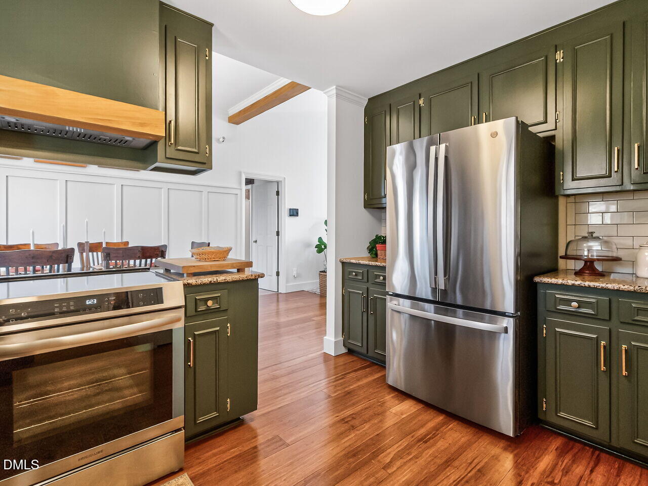 2209 Crampton Place Raleigh, NC 27604 - Photo 13 of 33 014-1280x960-kitchen