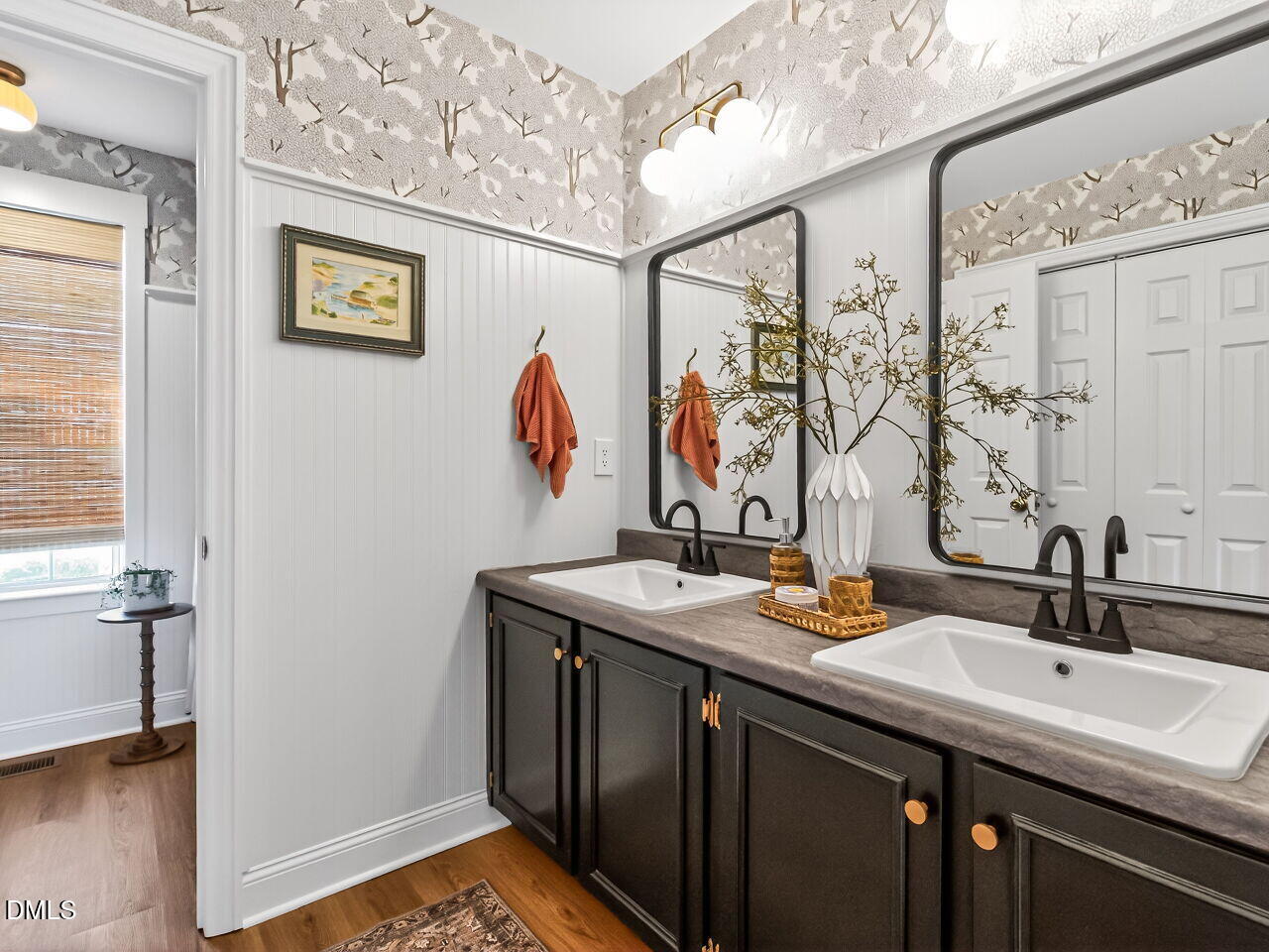 2209 Crampton Place Raleigh, NC 27604 - Photo 17 of 33 018-1280x960-bathroom