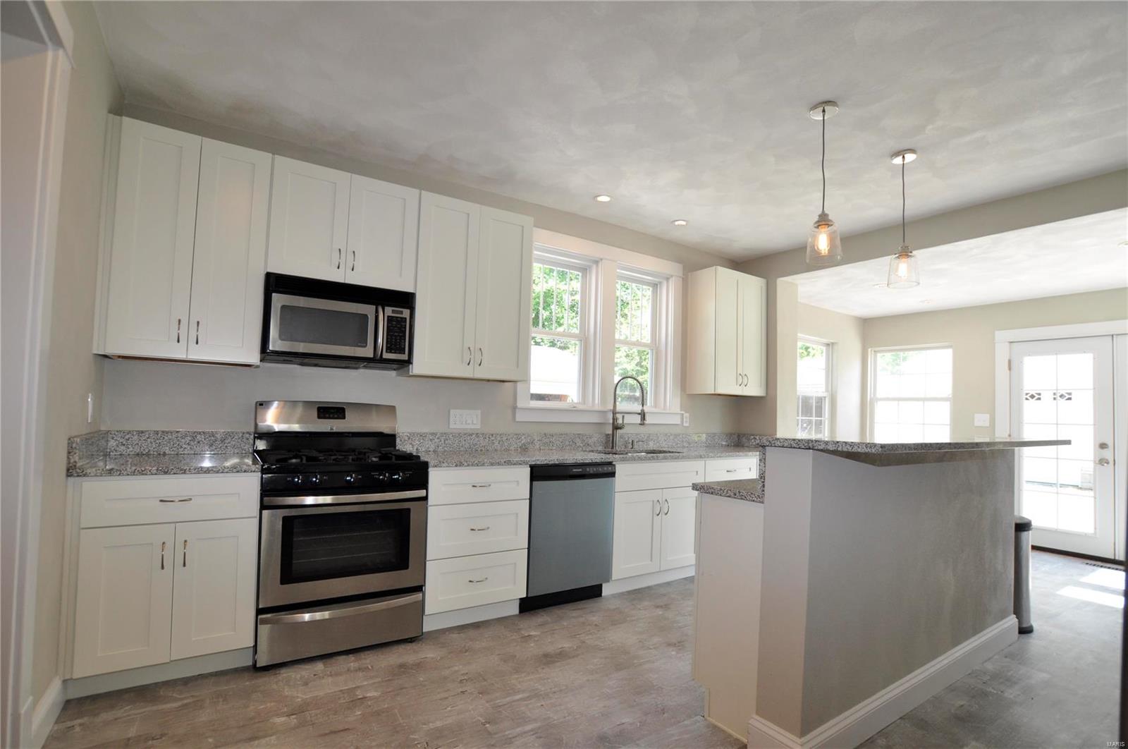 514 South Rapp Avenue Columbia, IL 62236 - Photo 16 of 50 Gallery Image 16