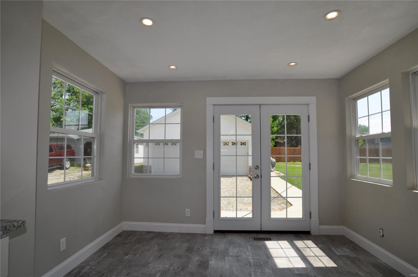 514 South Rapp Avenue Columbia, IL 62236 - Photo 20 of 50 Gallery Image 20