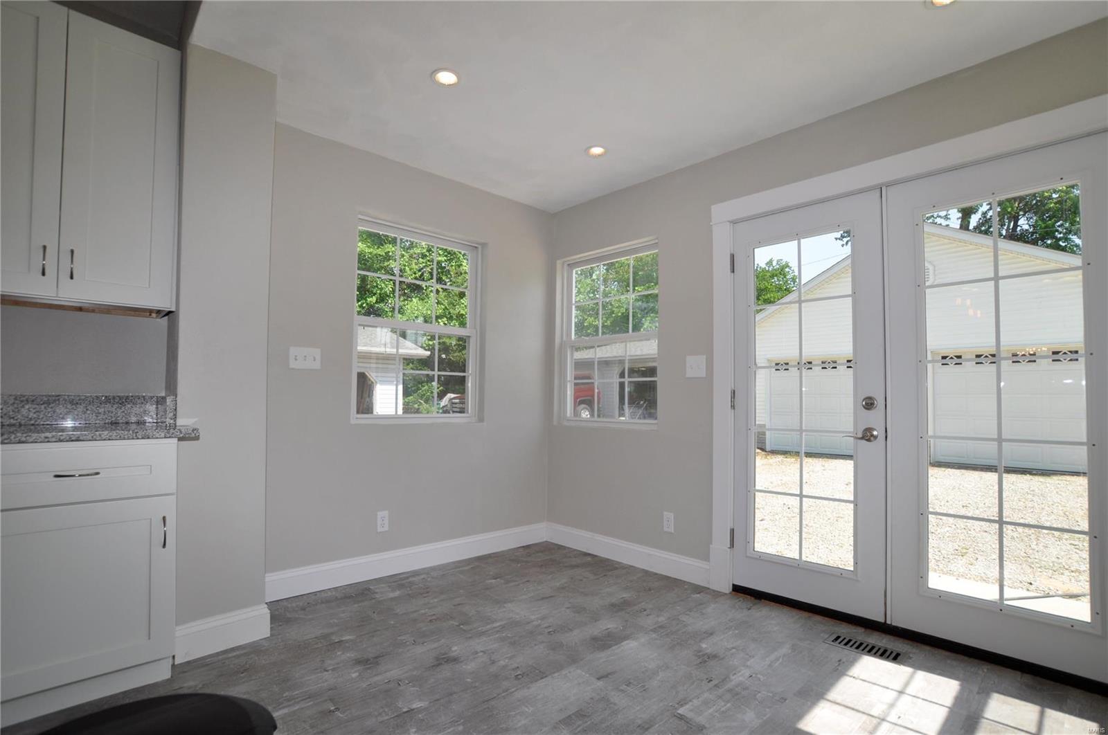 514 South Rapp Avenue Columbia, IL 62236 - Photo 22 of 50 Gallery Image 22
