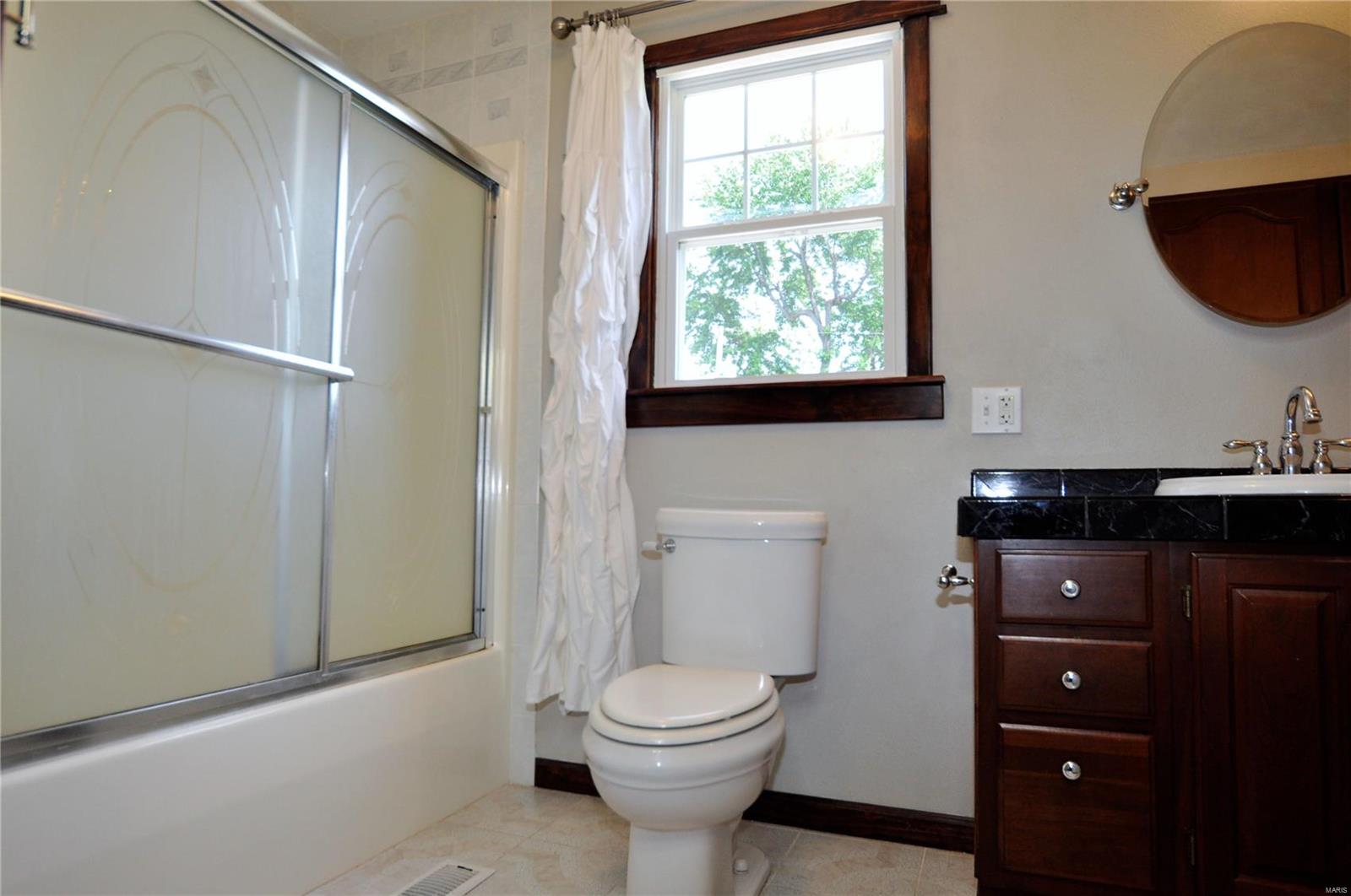 514 South Rapp Avenue Columbia, IL 62236 - Photo 32 of 50 Gallery Image 32
