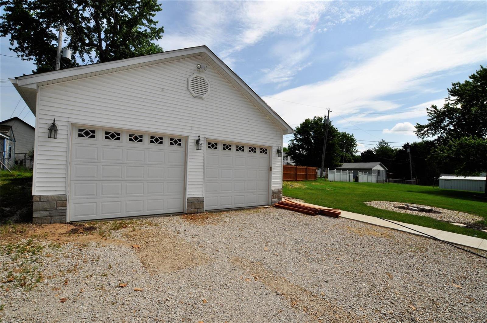 514 South Rapp Avenue Columbia, IL 62236 - Photo 44 of 50 Gallery Image 44