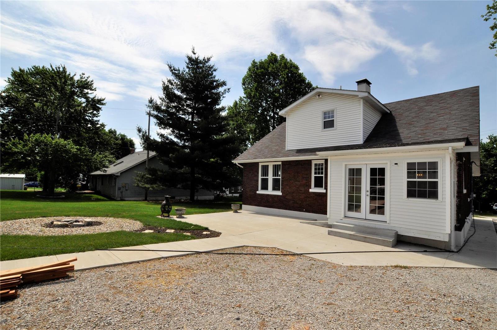 514 South Rapp Avenue Columbia, IL 62236 - Photo 45 of 50 Gallery Image 45
