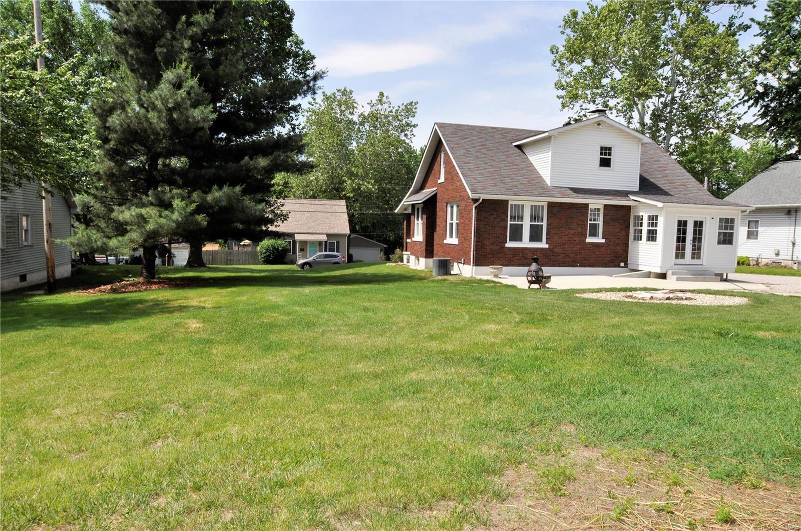 514 South Rapp Avenue Columbia, IL 62236 - Photo 49 of 50 Gallery Image 49