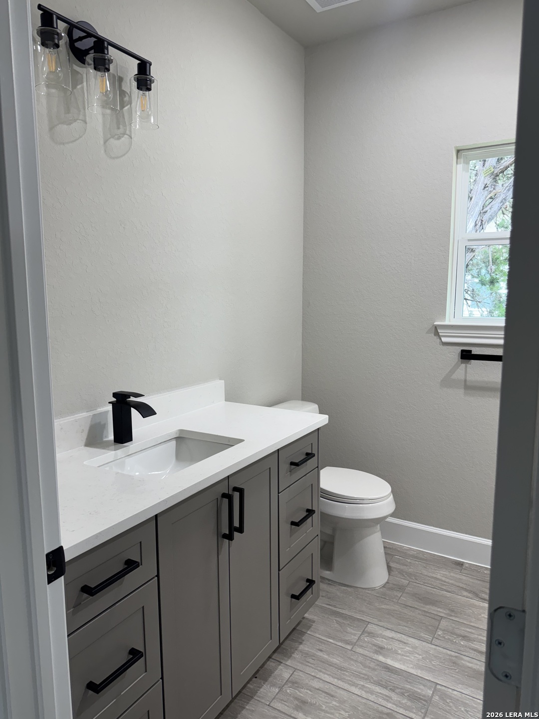 1031 Sunset Park Spring Branch, TX 78070 - Photo 17 of 40