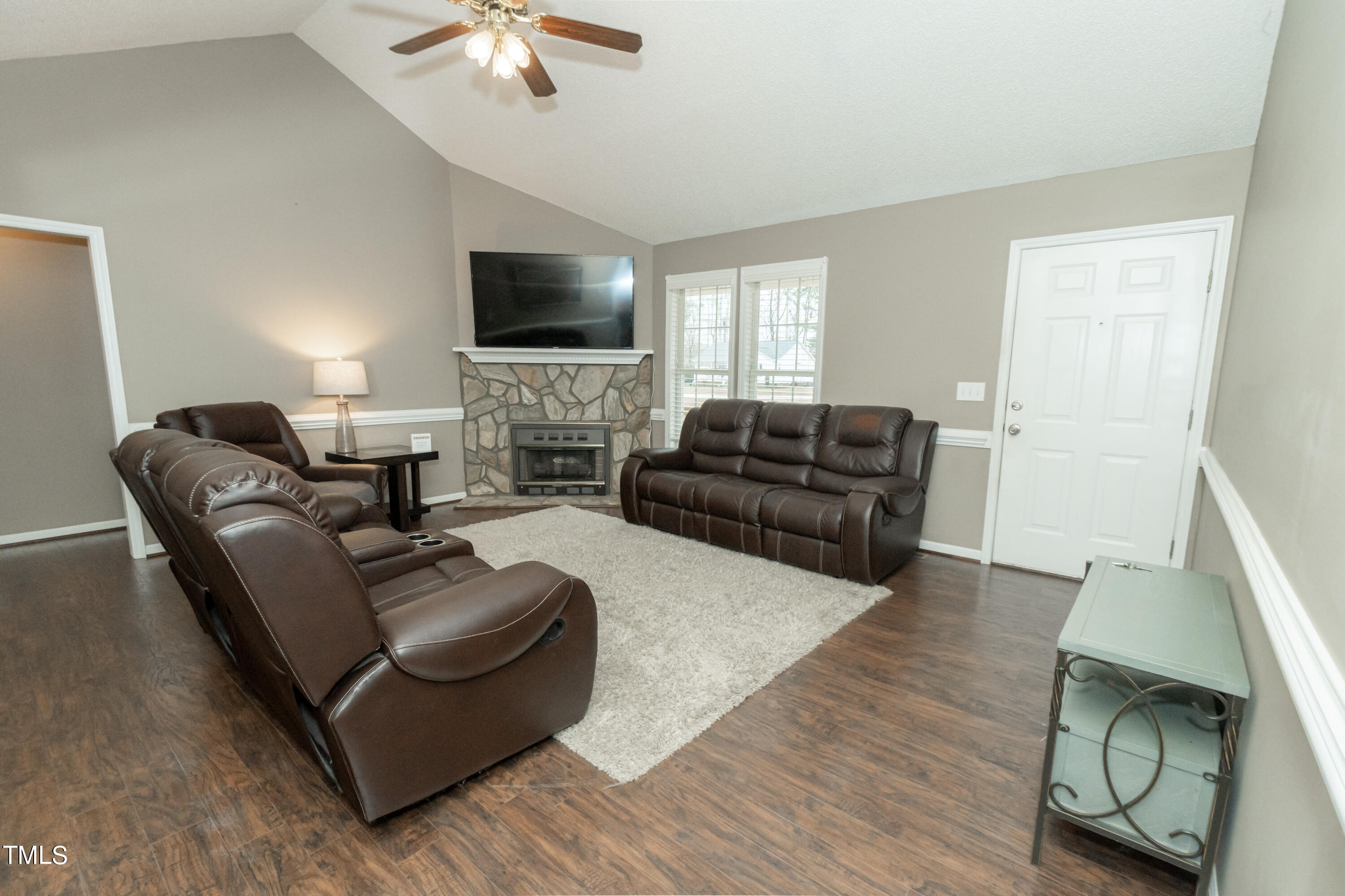 101 Rhea Court Benson, NC 27504 - Photo 6 of 33 brandiebairdphoto--13 (4)