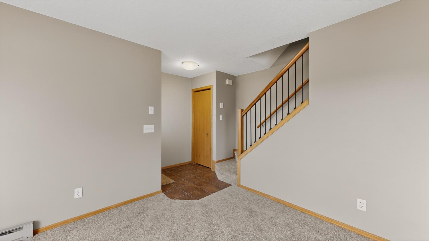 281 Zumbro Drive Northwest Rochester, MN 55901 - Photo 10 of 26