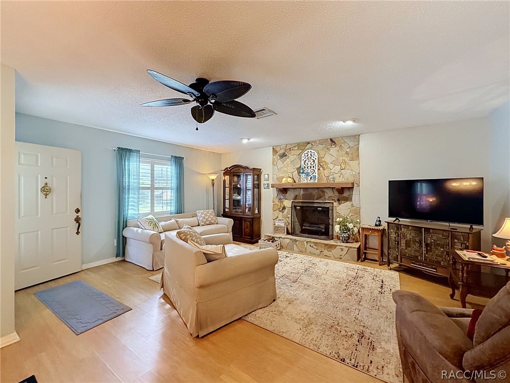 620 Whitney Avenue Inverness, FL 34452 - Photo 6 of 64