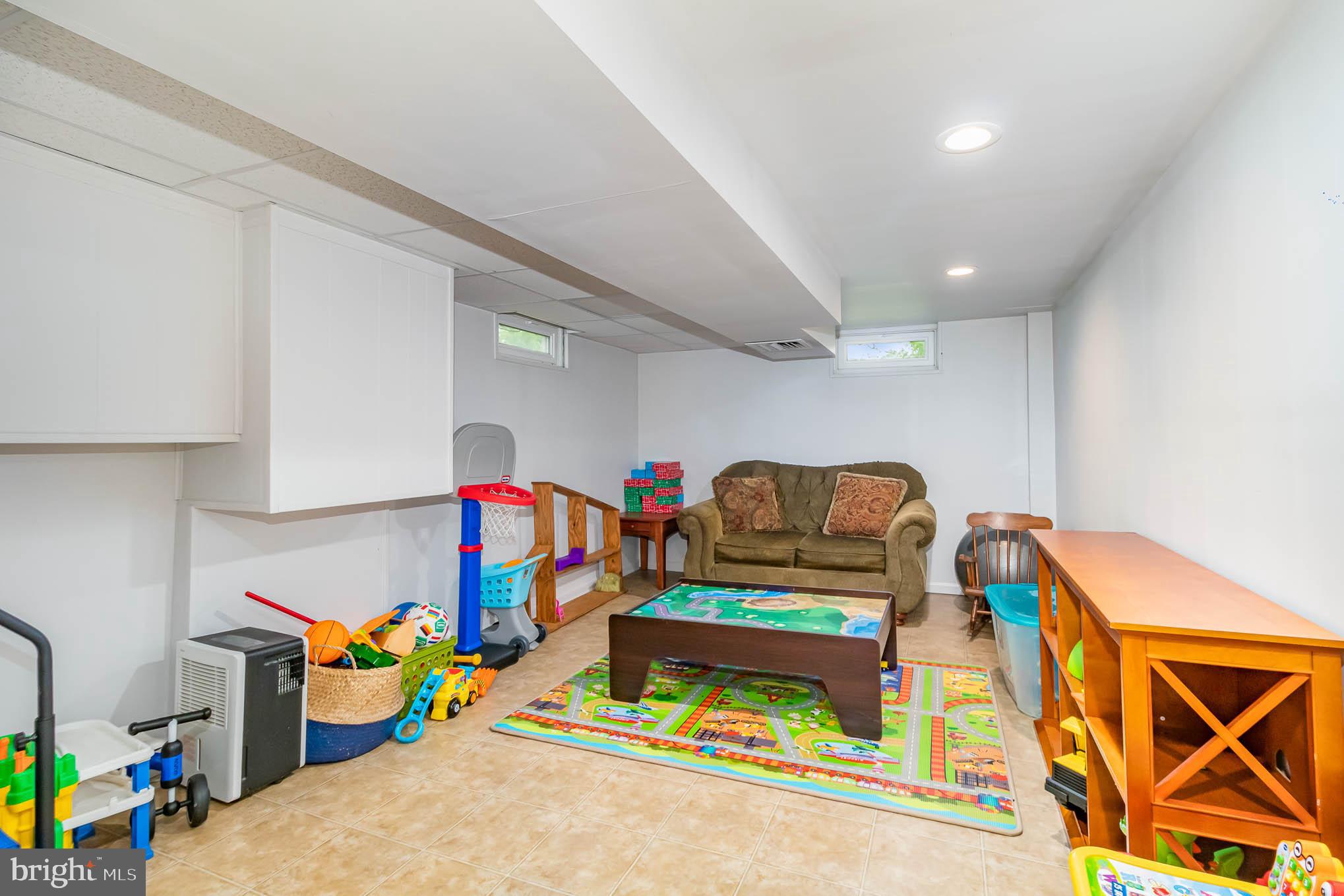 143 Spring Road Dillsburg, PA 17019 - Photo 20 of 25 Gallery Image 20