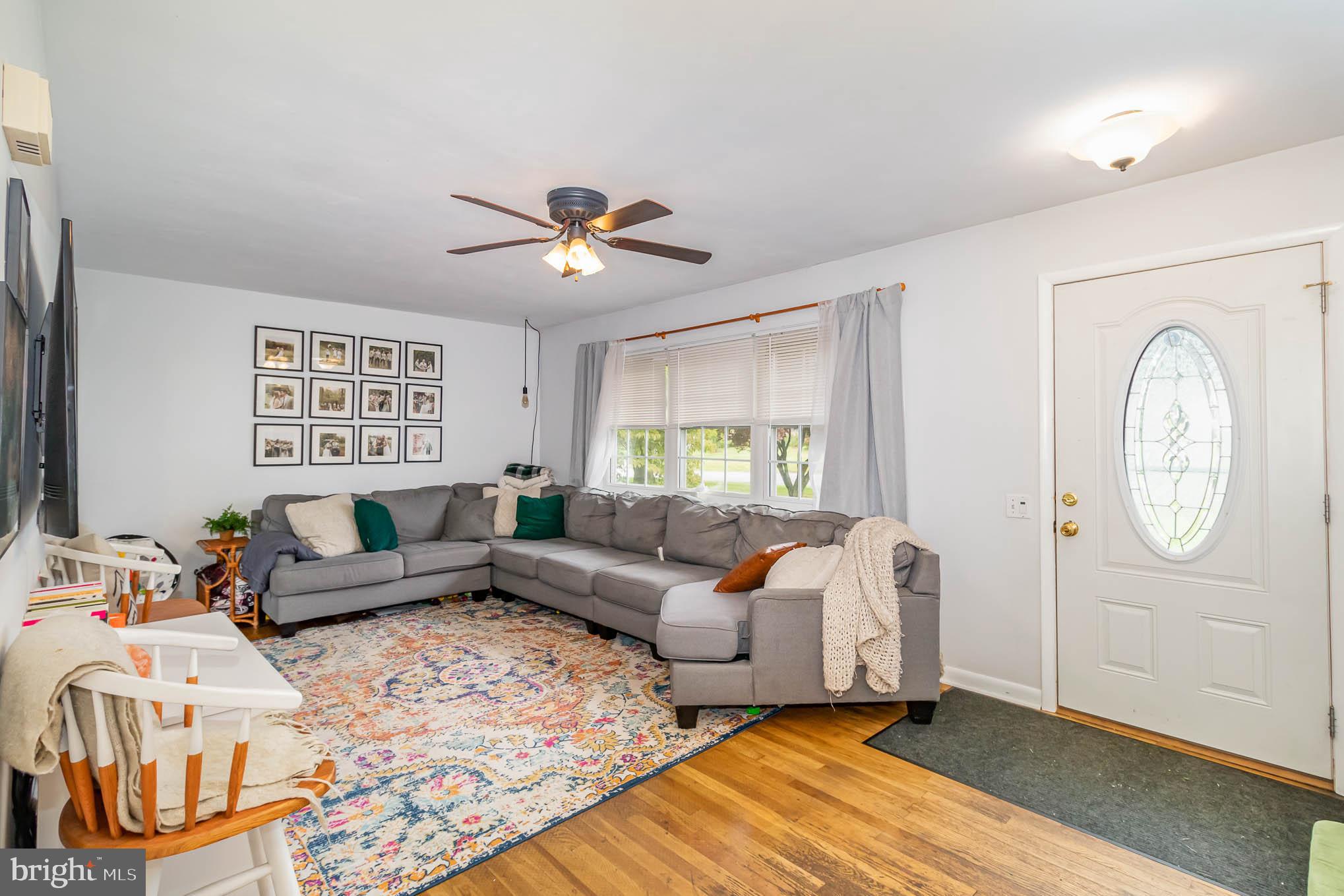 143 Spring Road Dillsburg, PA 17019 - Photo 5 of 25 Gallery Image 5
