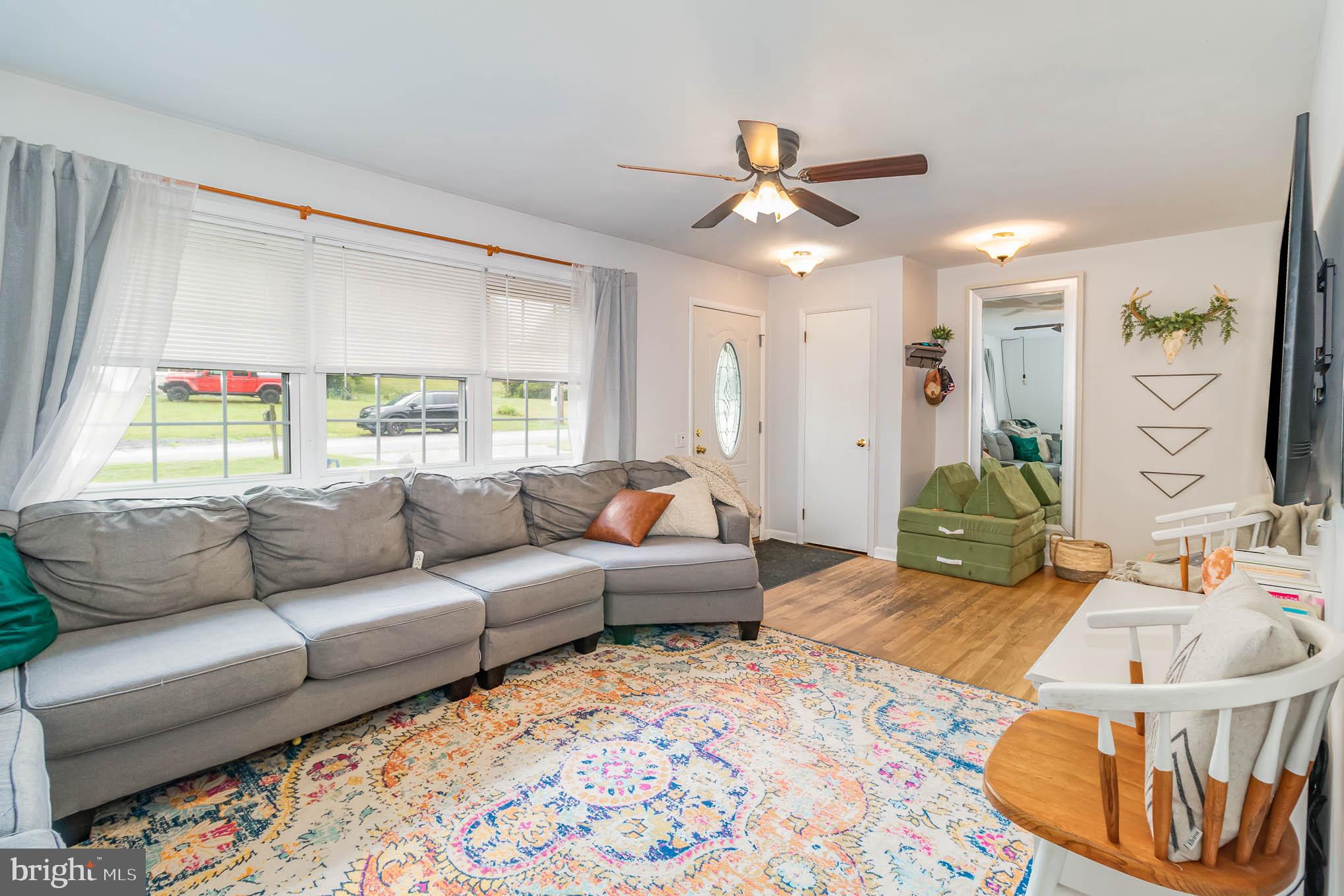 143 Spring Road Dillsburg, PA 17019 - Photo 6 of 25 Gallery Image 6