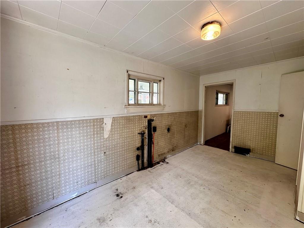 109 Pittsburgh Road Bentleyville, PA 15314 - Photo 5 of 18
