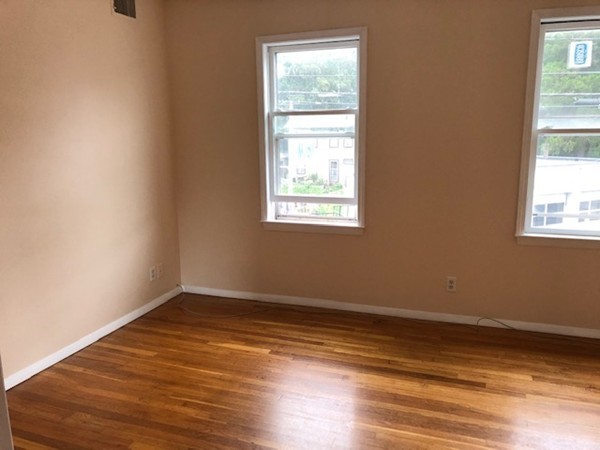 1003 Chestnut Street Newton, MA 02464 - Photo 7 of 14