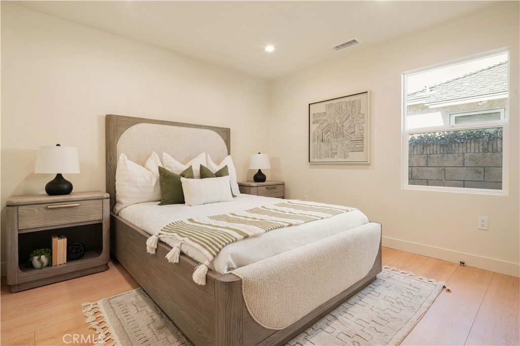 2039 Rutgers Avenue Long Beach, CA 90815 - Photo 16 of 27 Bedroom 2