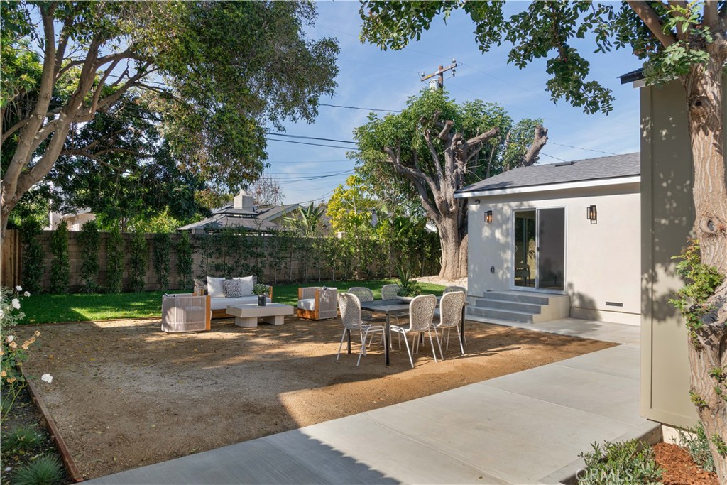 2039 Rutgers Avenue Long Beach, CA 90815 - Photo 24 of 27