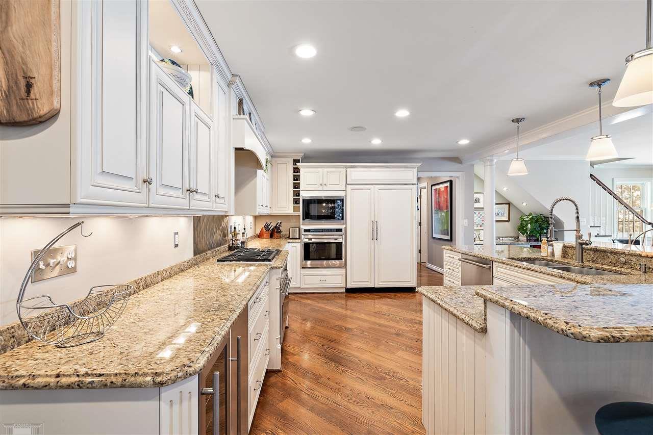 54 North Deeplands Road Grosse Pointe, MI 48236 - Photo 16 of 76 50065569-15.JPG