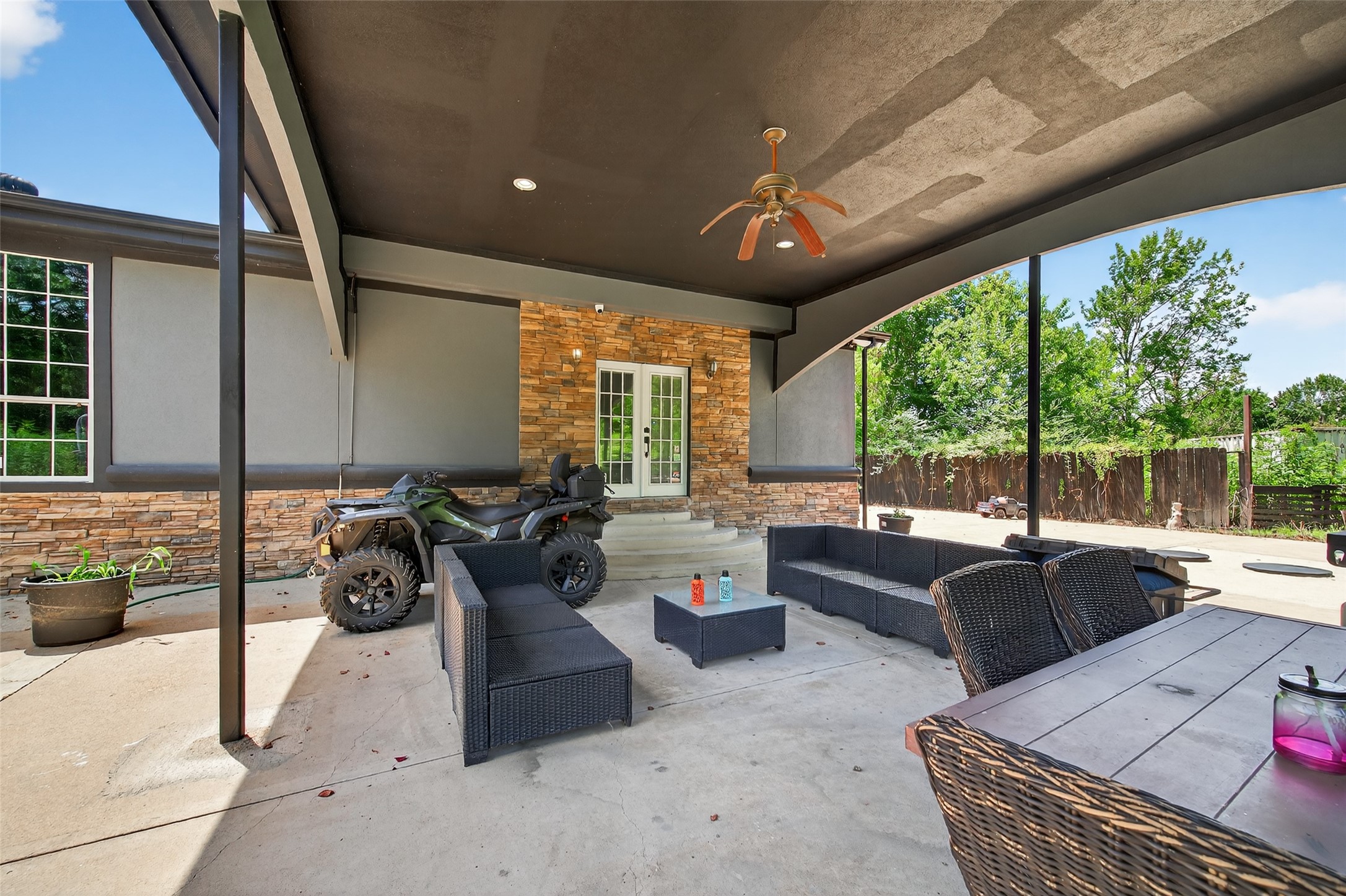 153 County Road 4907 Dayton, TX 77535 - Photo 35 of 41