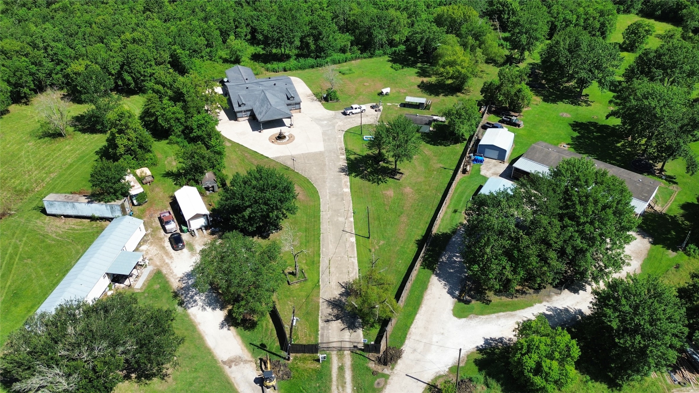 153 County Road 4907 Dayton, TX 77535 - Photo 40 of 41