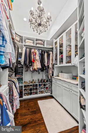 a view of a storage & utility room