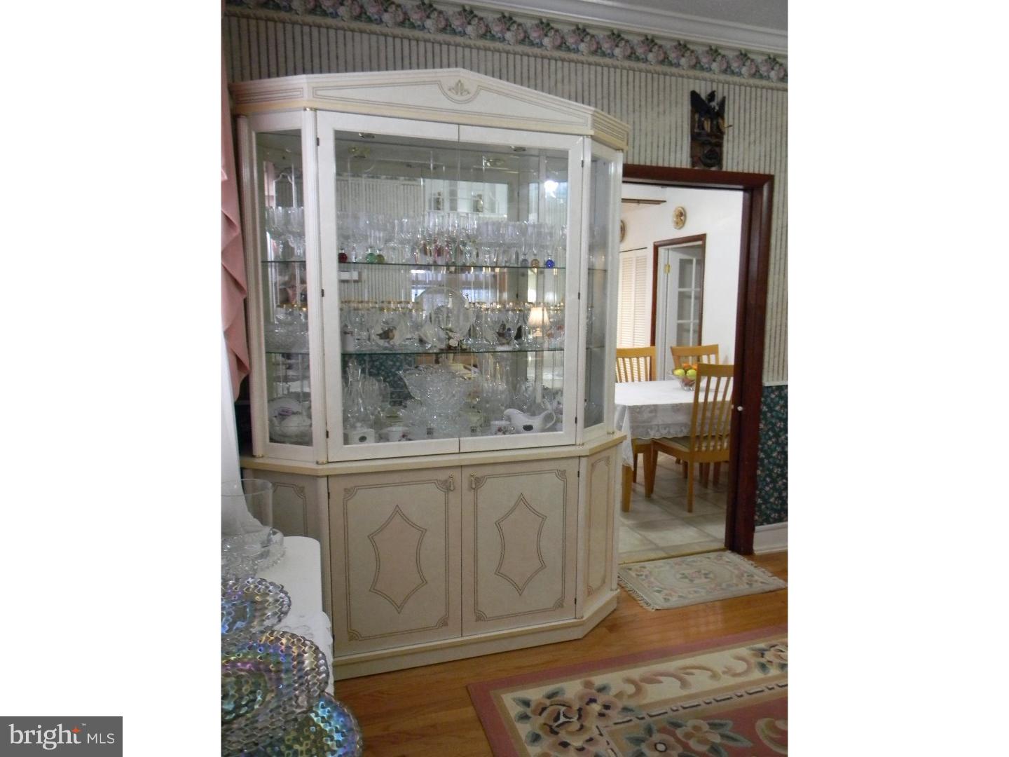 3508 Rhawn Street Philadelphia, PA 19136 - Photo 4 of 22 Gallery Image 4