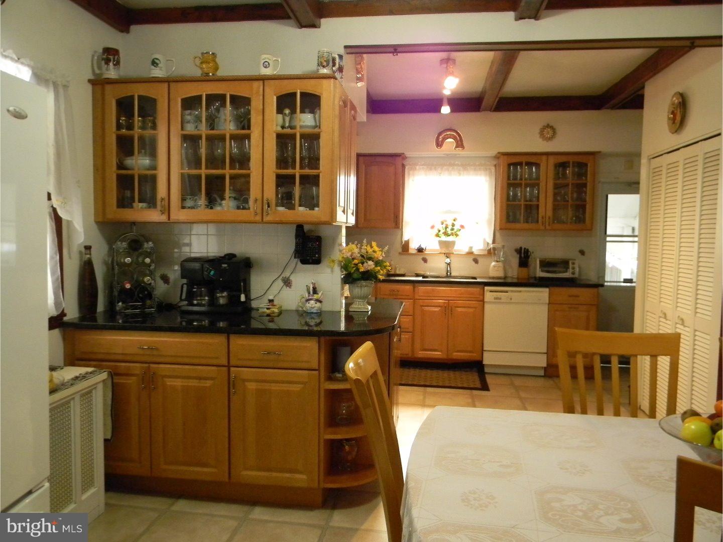 3508 Rhawn Street Philadelphia, PA 19136 - Photo 9 of 22 Gallery Image 9
