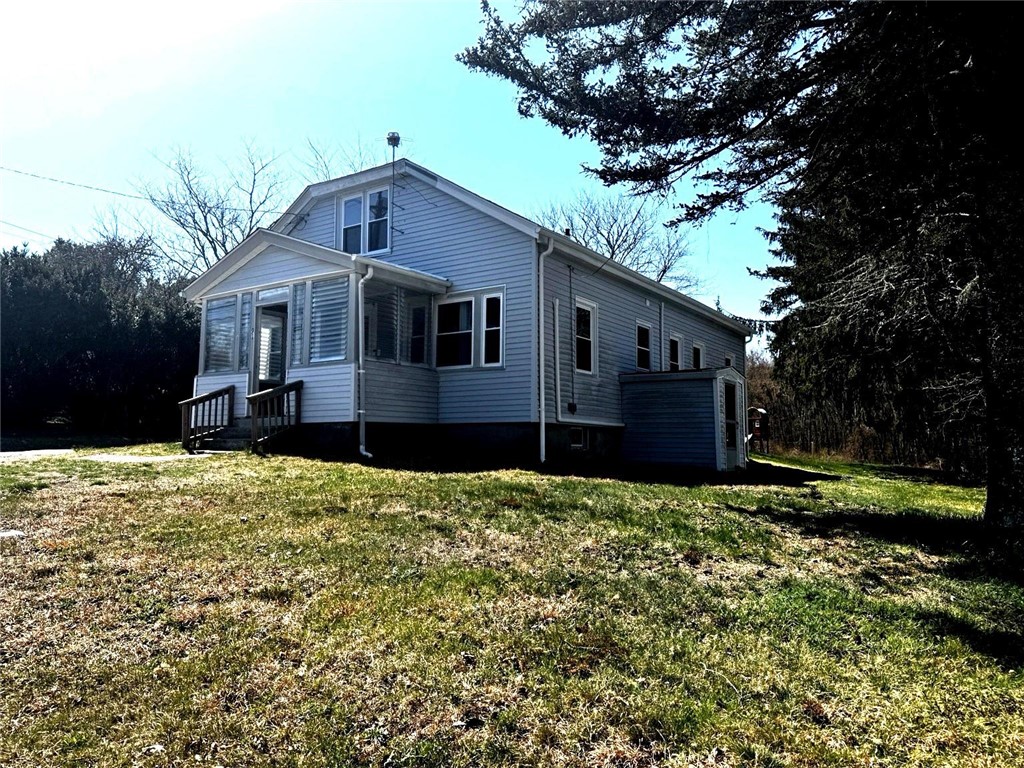 91 Church Street Westerly, RI 02808 - Photo 2 of 39