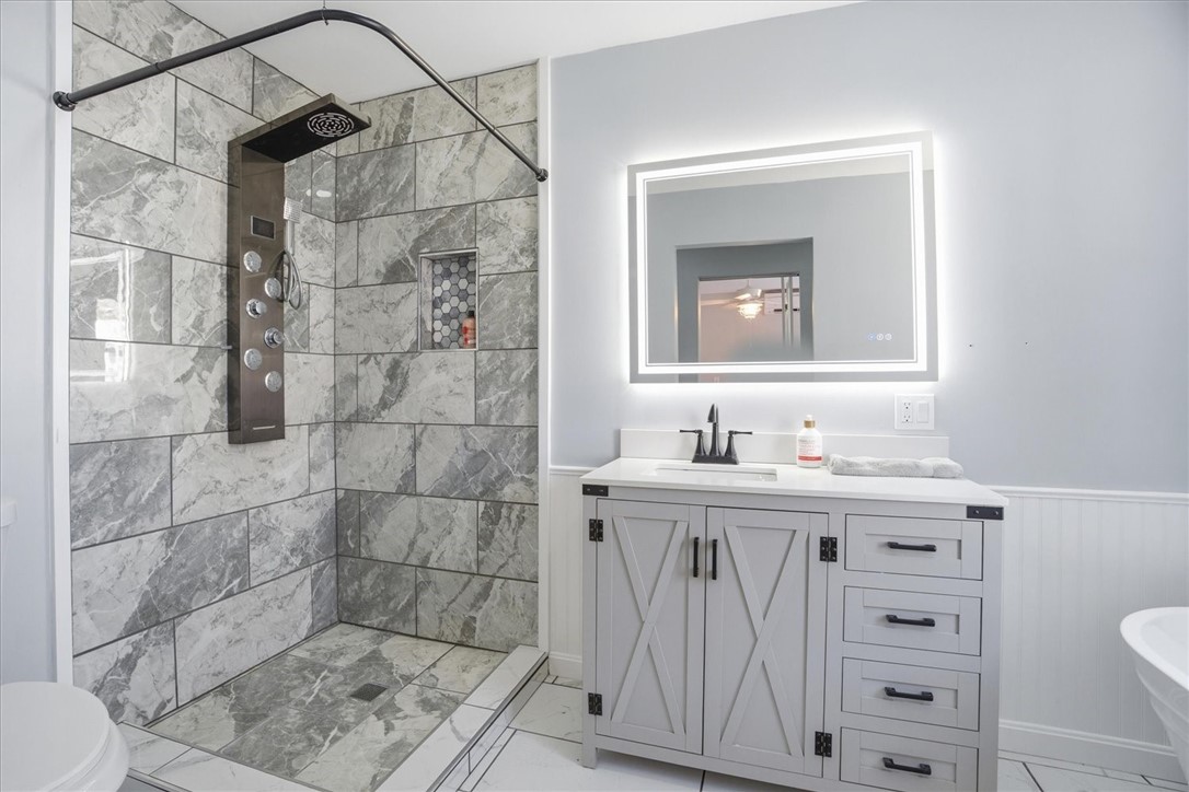 91 Church Street Westerly, RI 02808 - Photo 21 of 39