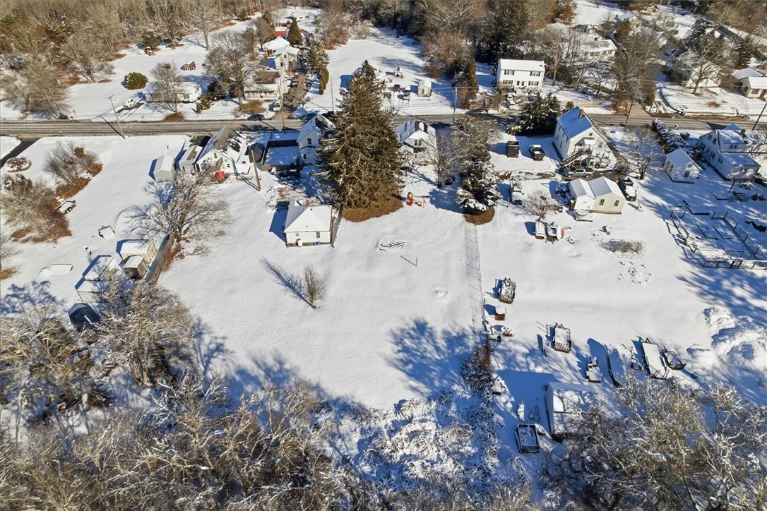 91 Church Street Westerly, RI 02808 - Photo 29 of 39