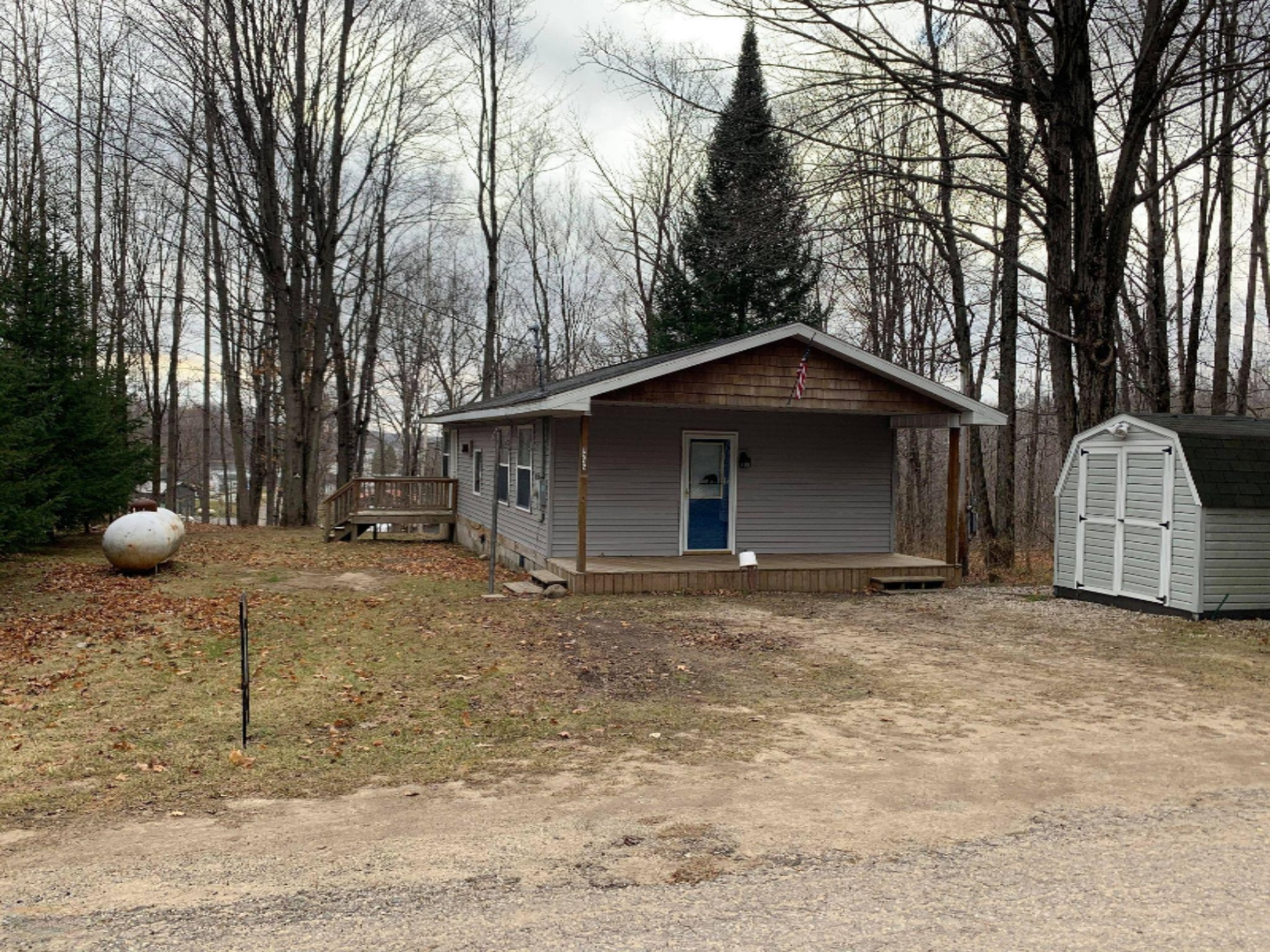 7235 19 Mile Road Barryton, MI 49305 - Photo 3 of 40 129838472_214041823672454_63409911573901