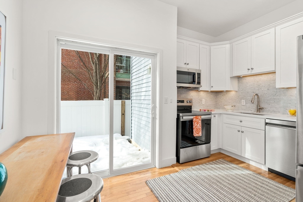 7 Russell Street, Unit 1 Cambridge, MA 02140 - Photo 11 of 26