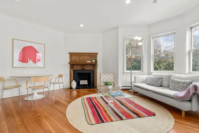 $889,000 | 7 Russell Street, Unit 1, Cambridge, MA 02140