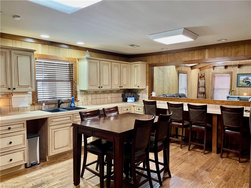 277 Cunningham Road Thomasville, NC 27360 - Photo 13 of 26 Kitchen - Main