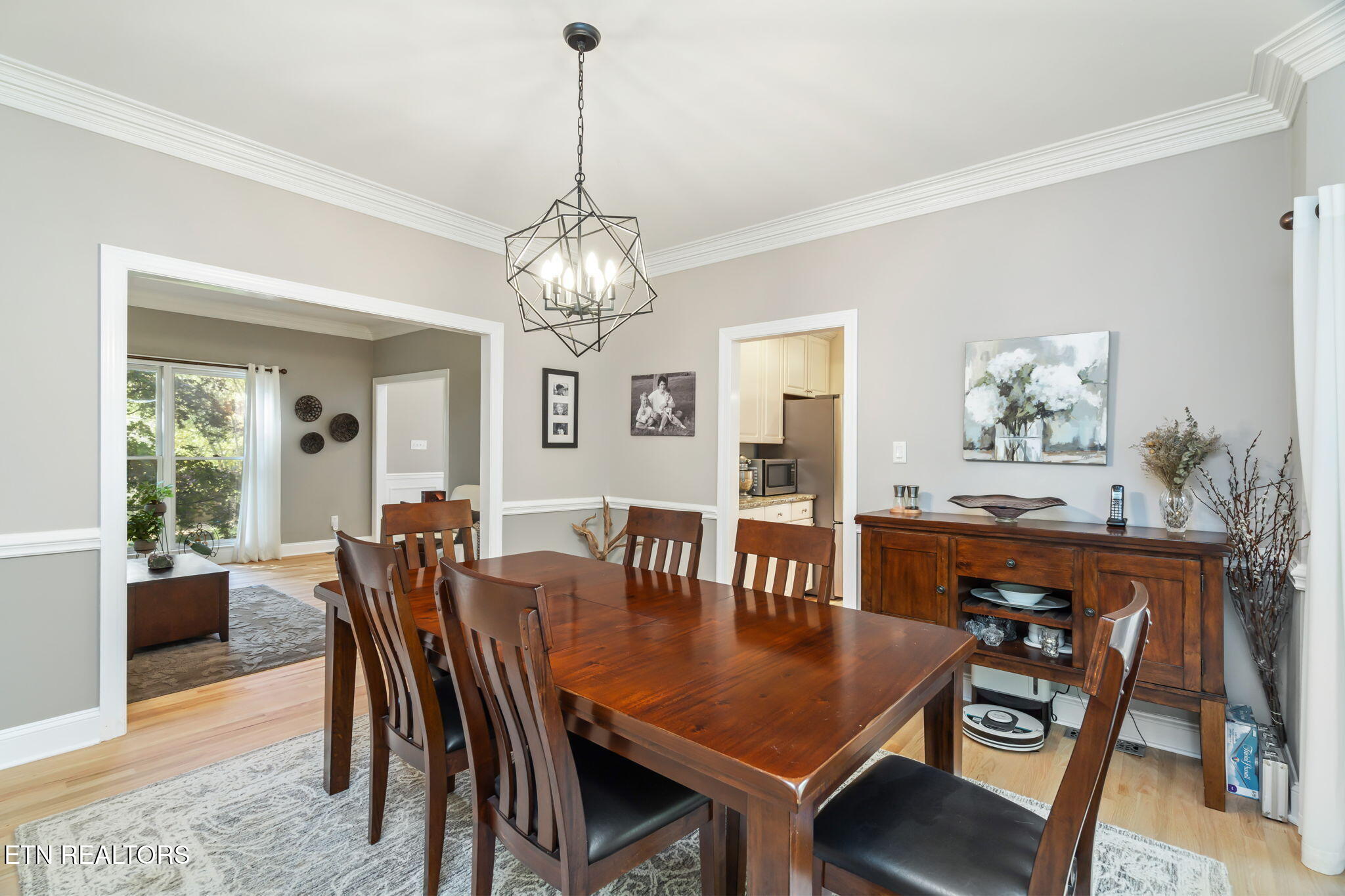 2016 Lyons Ridge Road Knoxville, TN 37919 - Photo 7 of 39 Dining Room 2