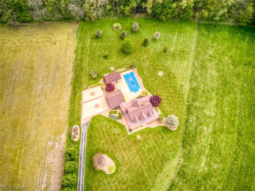 46675 Clarkson Road Rogers, OH 44455 - Photo 44 of 50