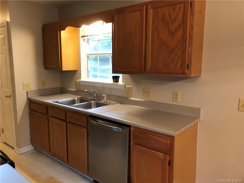 251 Valleyview Road Mooresville, NC 28117 - Photo 4 of 13