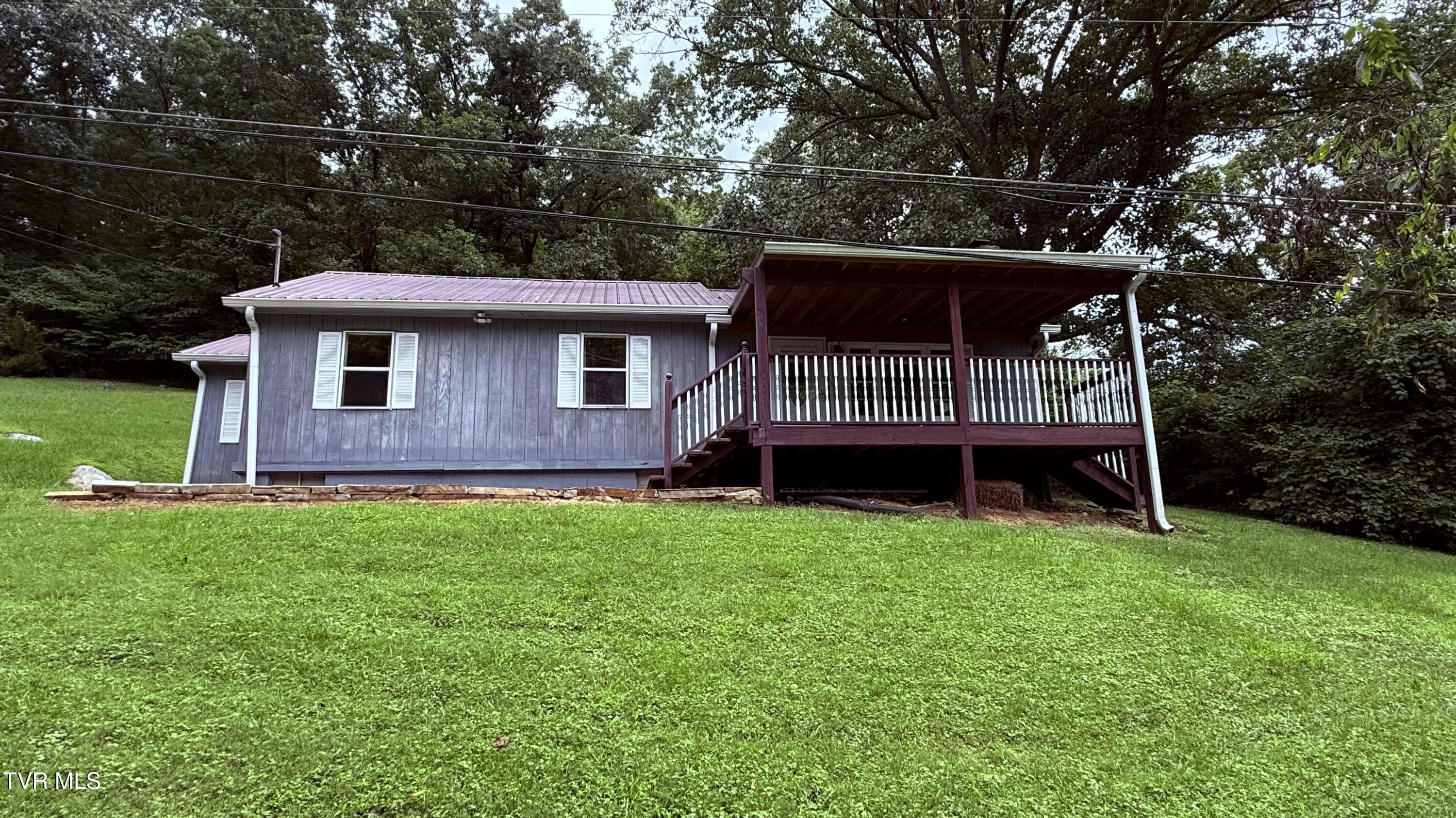 292 Cold Springs Road Blountville, TN 37617 - Photo 1 of 22 IMG_1635