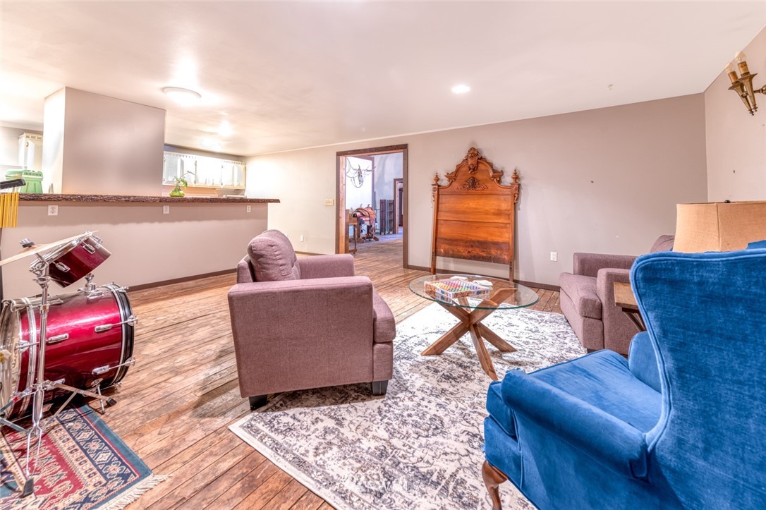 29909 Oso Loop Road Arlington, WA 98223 - Photo 18 of 40