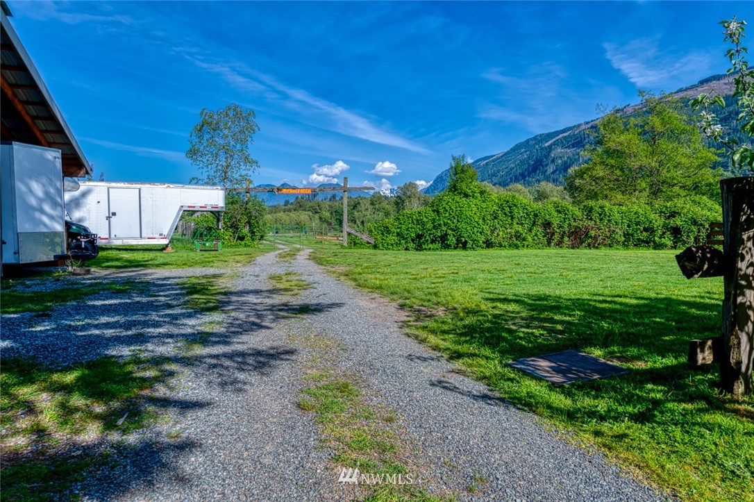 29909 Oso Loop Road Arlington, WA 98223 - Photo 36 of 40