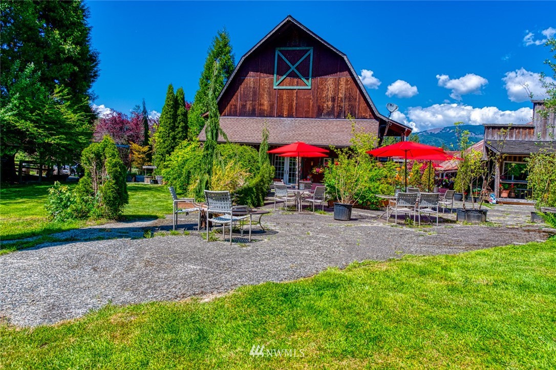 29909 Oso Loop Road Arlington, WA 98223 - Photo 5 of 40