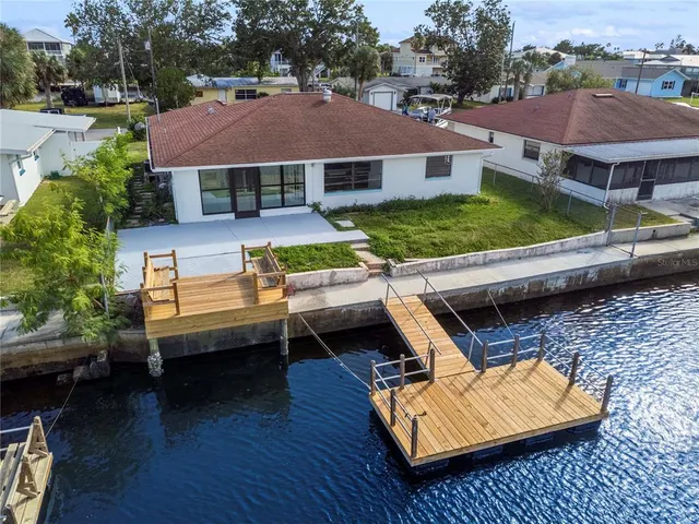 $499,900 | 3381 Minnow Creek Drive, Hernando Beach, FL 34607