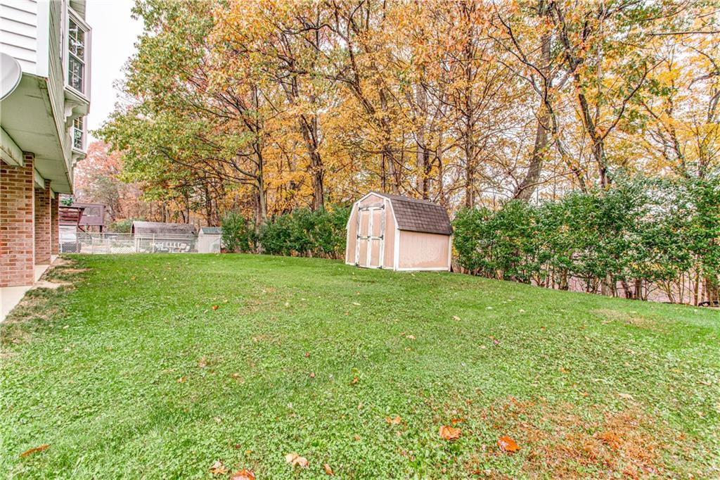 128 Ridgeview Drive Monroeville, PA 15146 - Photo 2 of 25 Gallery Image 2