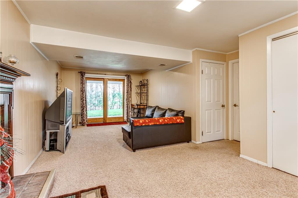 128 Ridgeview Drive Monroeville, PA 15146 - Photo 20 of 25 Gallery Image 20