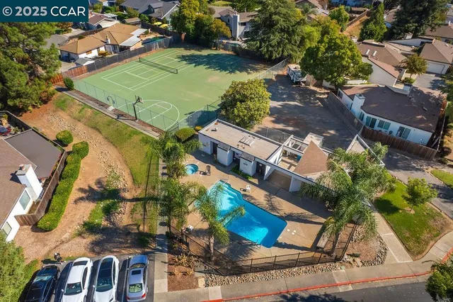 $534,000 | 1250 Redwood Court, Dixon, CA 95620