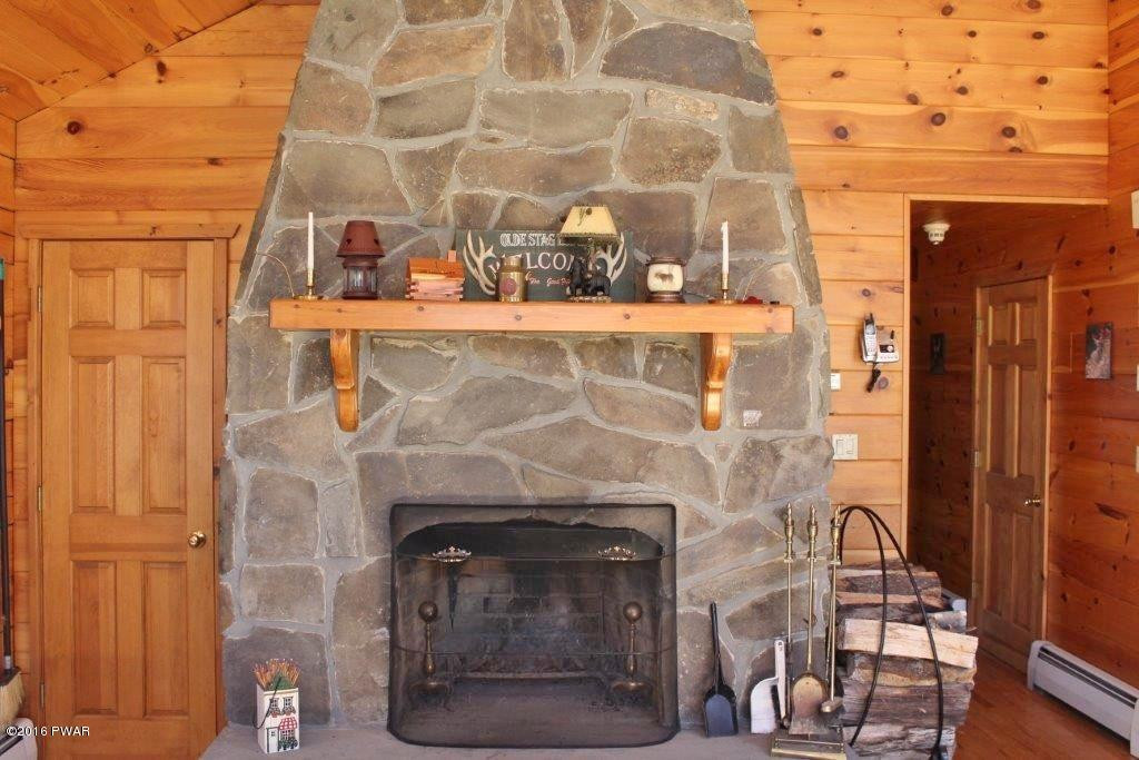 293 Deer Run Road Hawley, PA 18428 - Photo 10 of 24 10-fireplace