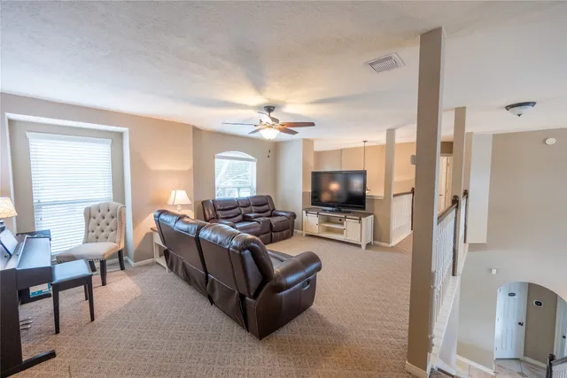 $469,999 | 1427 Old Hickory Lane, League City, TX 77573