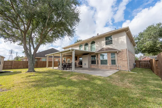 $469,999 | 1427 Old Hickory Lane, League City, TX 77573