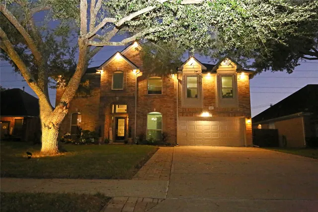 $469,999 | 1427 Old Hickory Lane, League City, TX 77573
